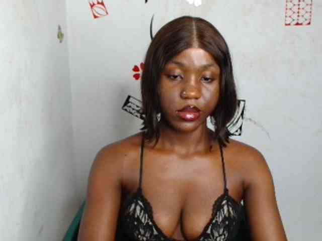 Nasty-petite webcam