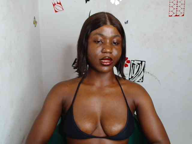 Nasty-petite webcam