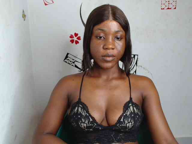 Nasty-petite webcam