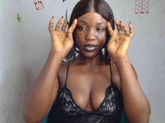 Nasty-petite webcam