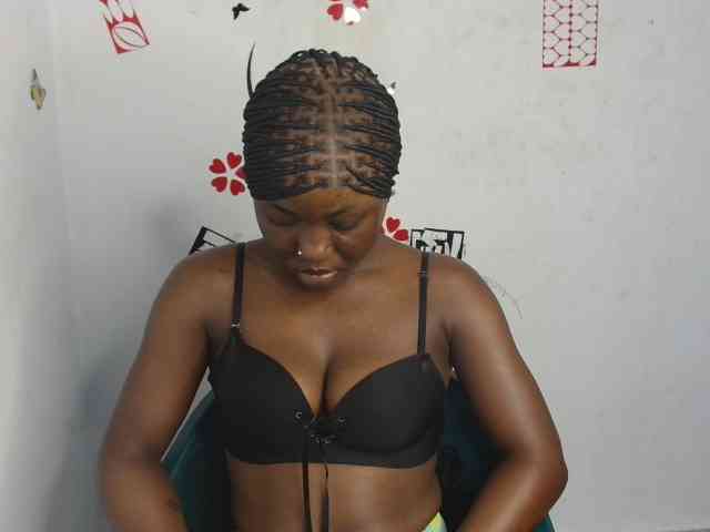 Nasty-petite webcam