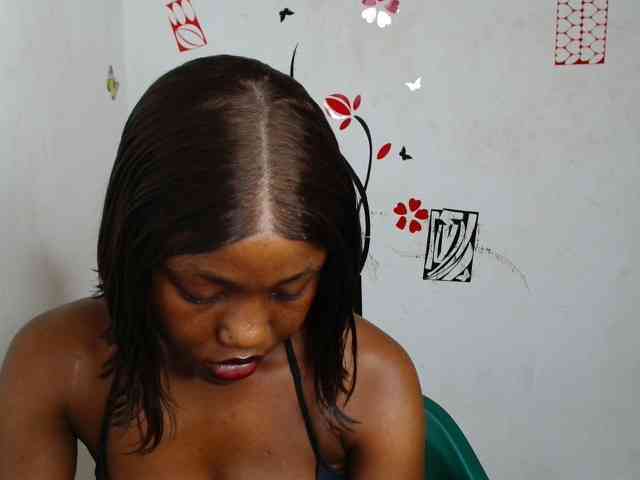Nasty-petite webcam