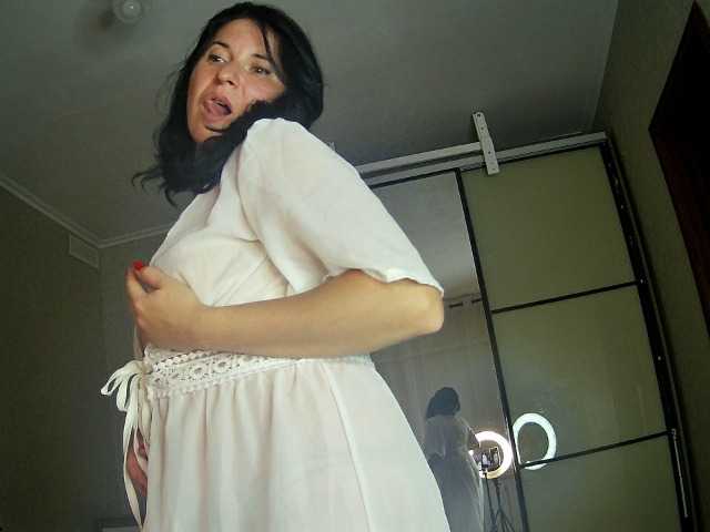 AlisaSmileHot
