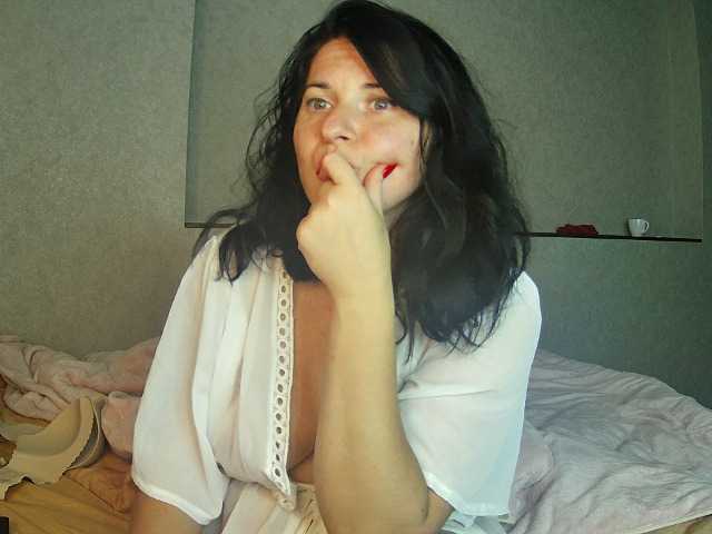 AlisaSmileHot