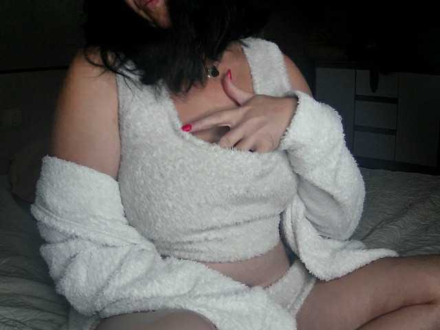 AlisaSmileHot live cam on BongaCams