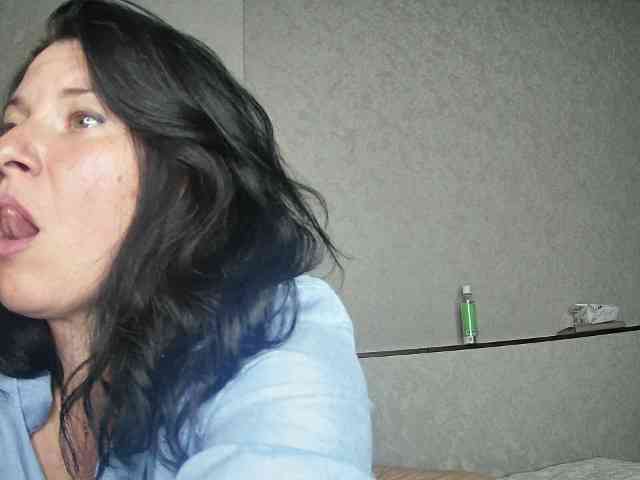 AlisaSmileHot webcam