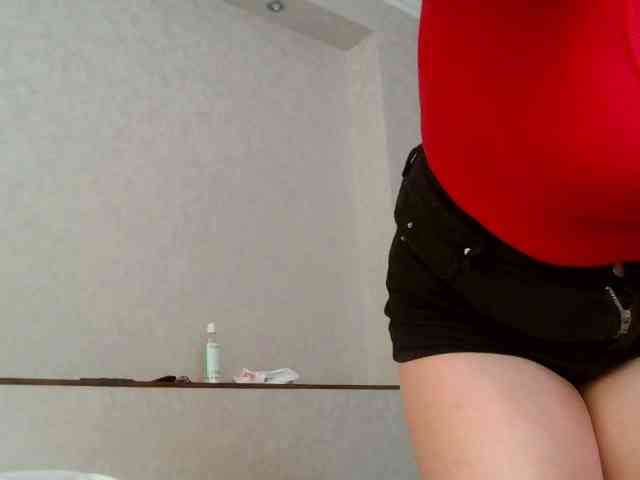 AlisaSmileHot webcam