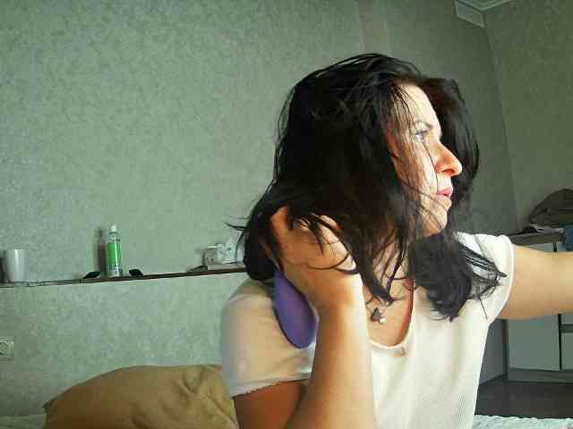 AlisaSmileHot webcam