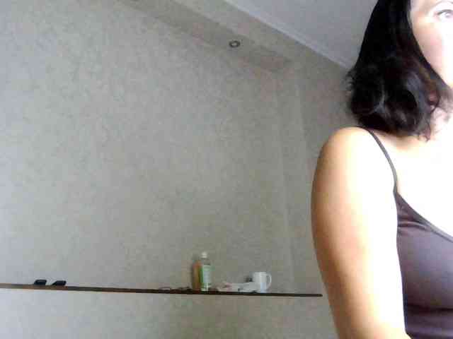AlisaSmileHot webcam