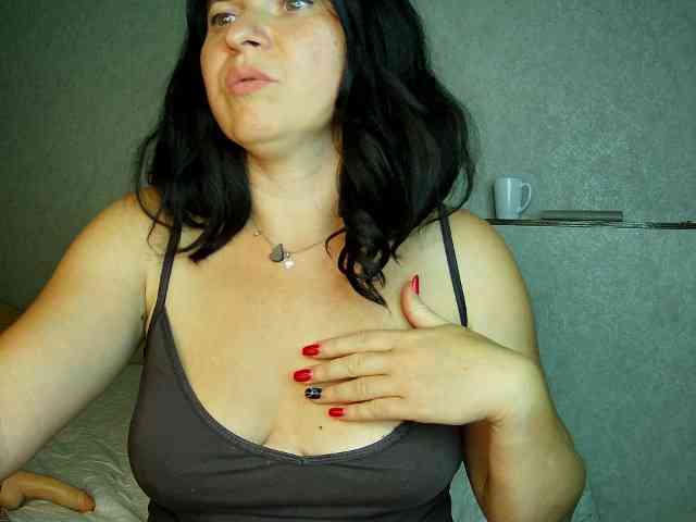 AlisaSmileHot