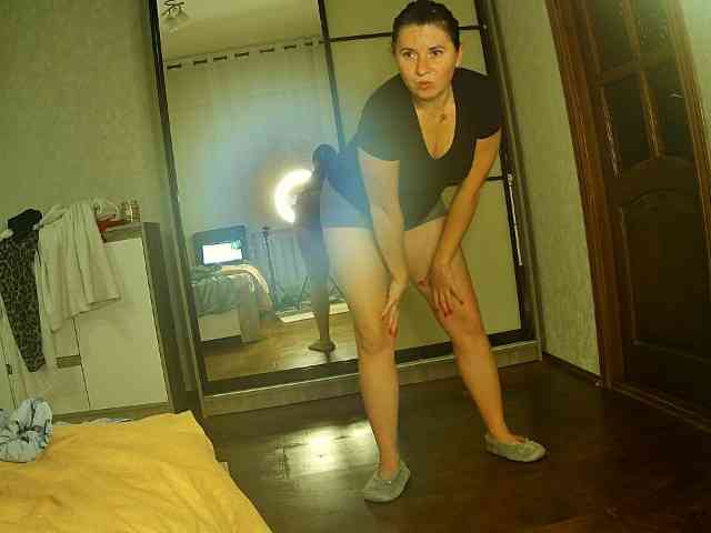 AlisaSmileHot webcam
