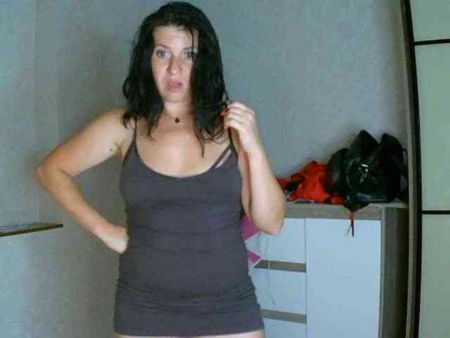 AlisaSmileHot webcam