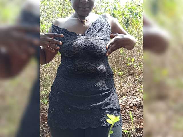 Kenyansexy live cam on BongaCams