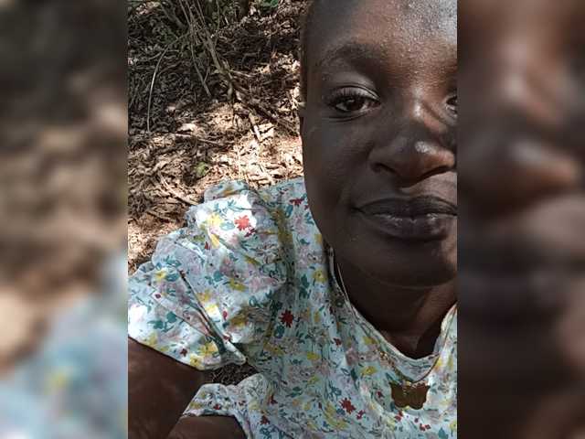Kenyansexy live cam on BongaCams