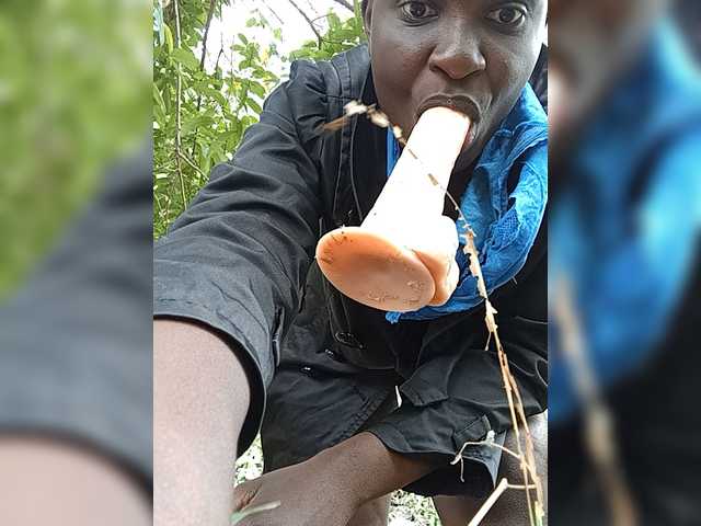 Kenyansexy live cam on BongaCams
