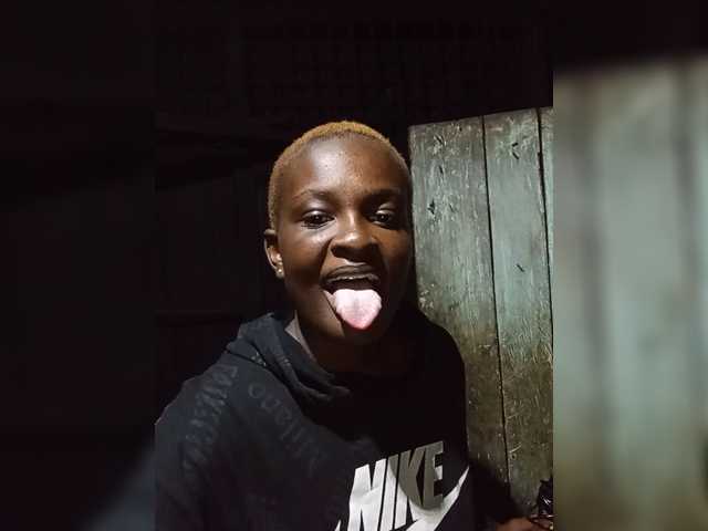 Kenyansexy live cam preview