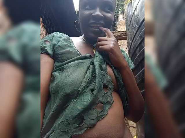 Kenyansexy live cam on BongaCams
