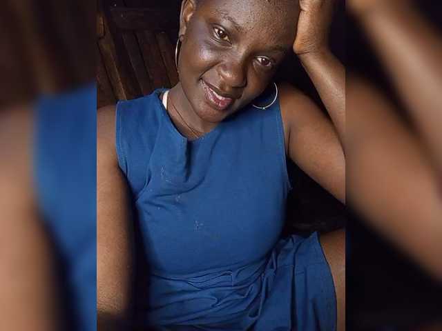 Kenyansexy live cam on BongaCams