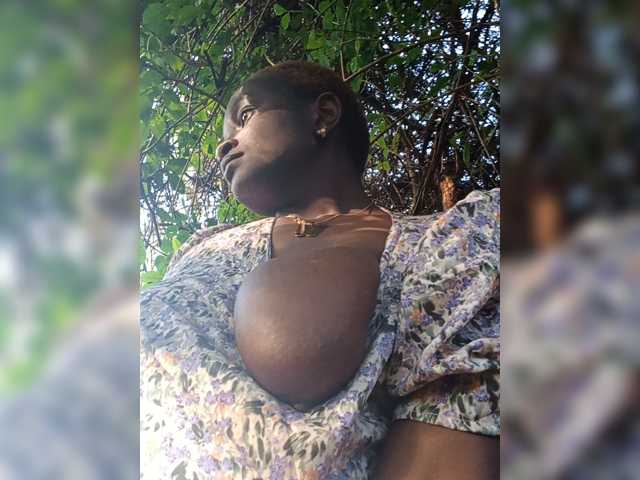 Kenyansexy, en directo ahora en BongaCams
