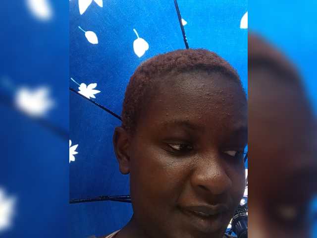 Kenyansexy live cam on BongaCams