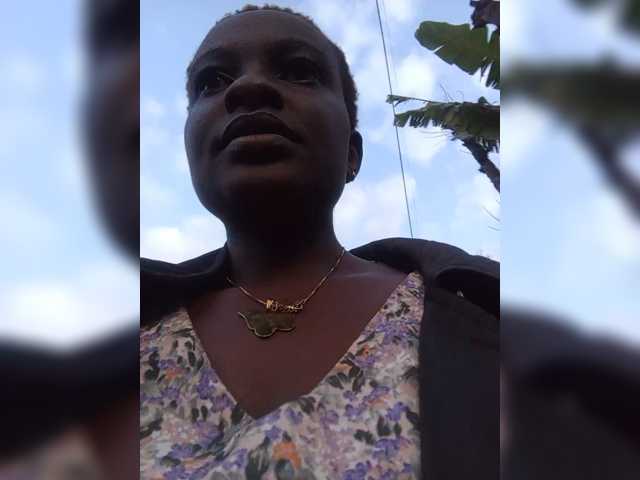 Kenyansexy live cam on BongaCams