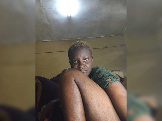 Kenyansexy live cam on BongaCams