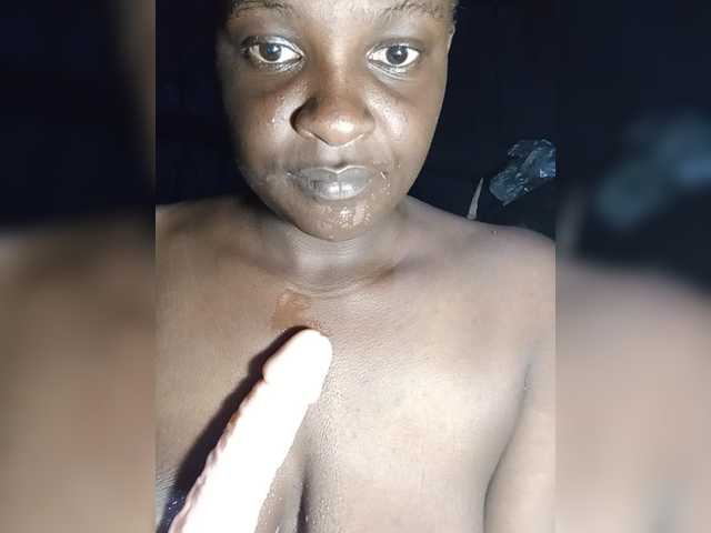 Kenyansexy live cam on BongaCams