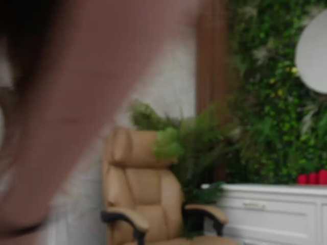 18Brook live cam on BongaCams
