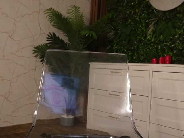 18Brook live cam on BongaCams