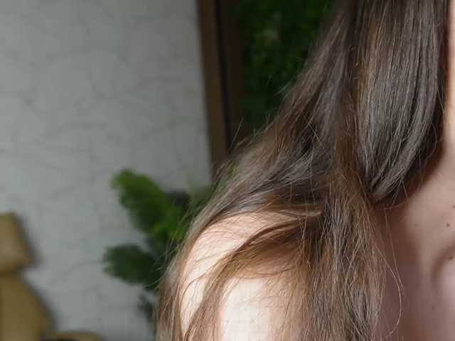 18Brook live cam on BongaCams