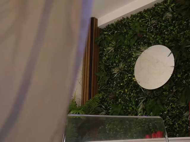 18Brook live cam on BongaCams