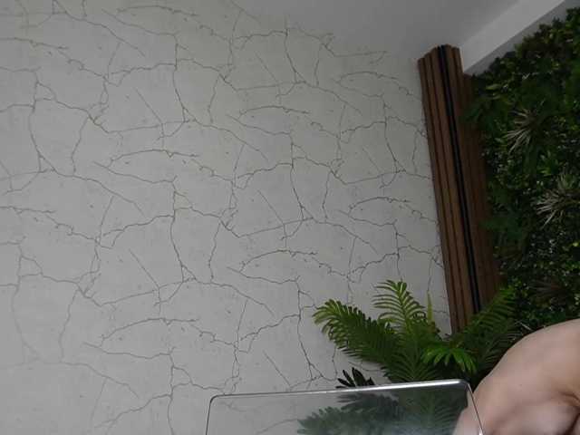 18Brook live cam on BongaCams