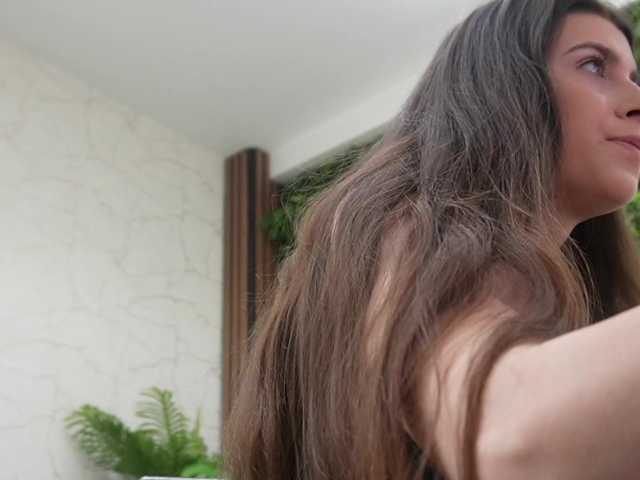 18Brook live cam on BongaCams