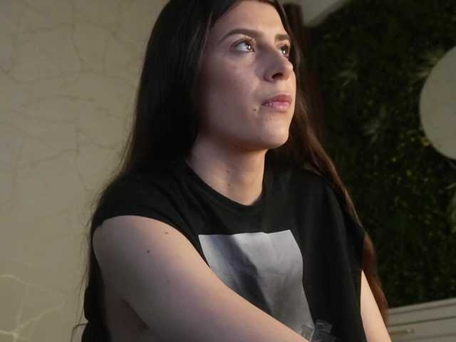 18Brook live cam on BongaCams