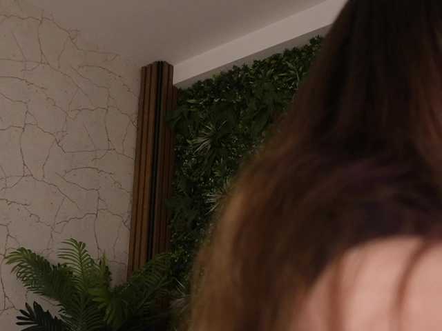 18Brook live cam on BongaCams