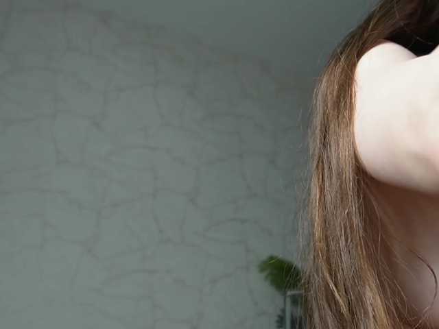 18Brook live cam on BongaCams