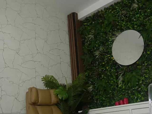 18Brook live cam on BongaCams