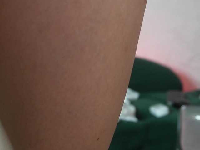 18Brook live cam on BongaCams