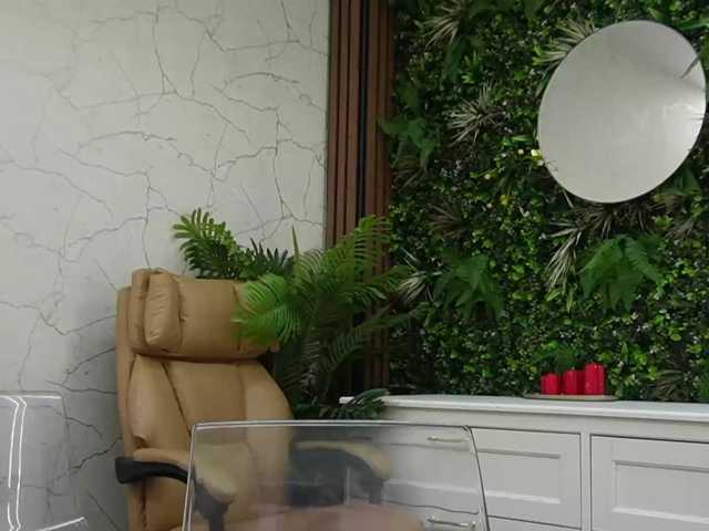 18Brook live cam on BongaCams