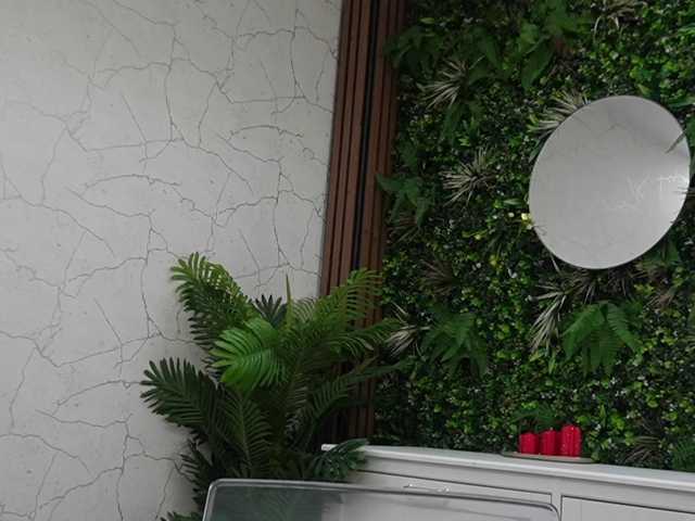 18Brook live cam on BongaCams