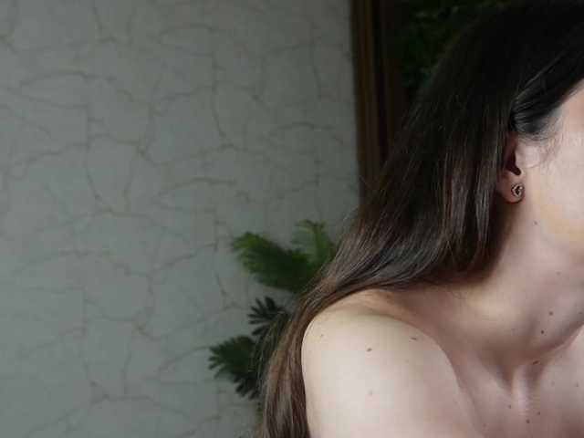 18Brook live cam on BongaCams