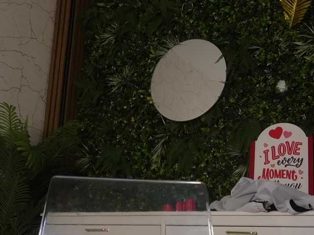 18Brook live cam on BongaCams