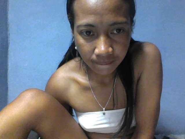 Rose-Bler live cam on BongaCams