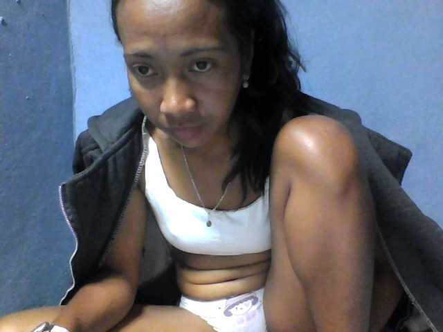 Rose-Bler live cam on BongaCams