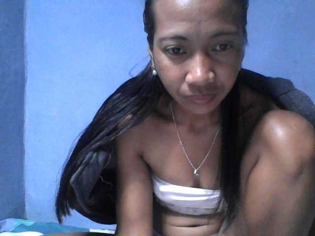 Rose-Bler live cam on BongaCams