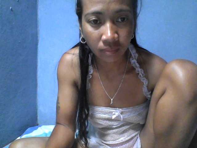 Rose-Bler live cam on BongaCams