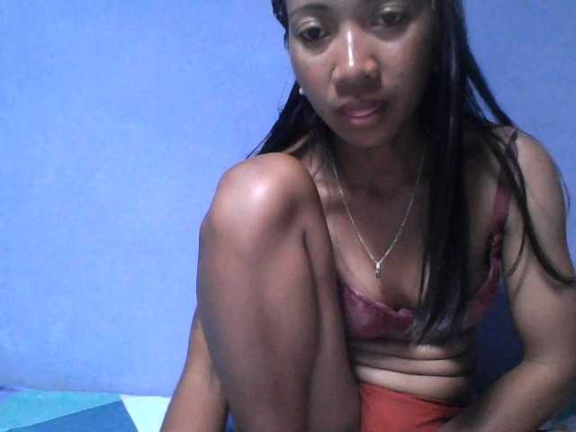Rose-Bler live cam on BongaCams