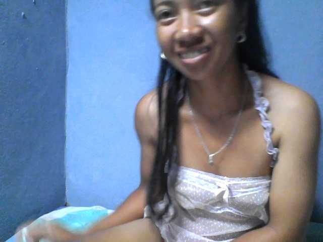 Rose-Bler live cam on BongaCams