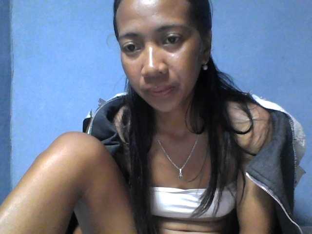 Rose-Bler live cam on BongaCams