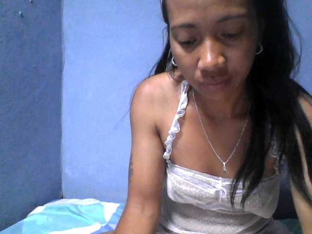 Rose-Bler live cam on BongaCams